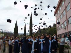 Söke Meslek Yüksekokulu’nda mezuniyet sevinci