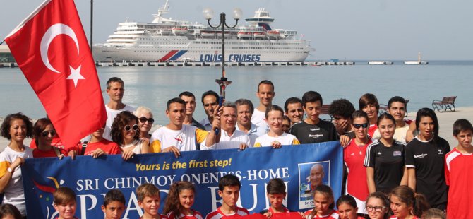 aw199920_03.jpg aw199920_03.jpg