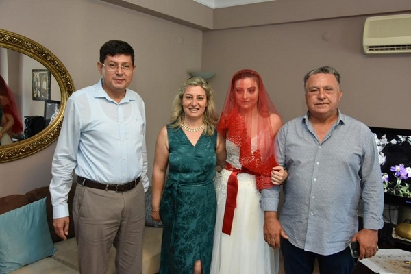 soke_belediye_meclis_uyesiynin_kyz_almasyny_nazilli_belediye_baykany_kuryat_engin_ozcan_yapty1-001.jpeg